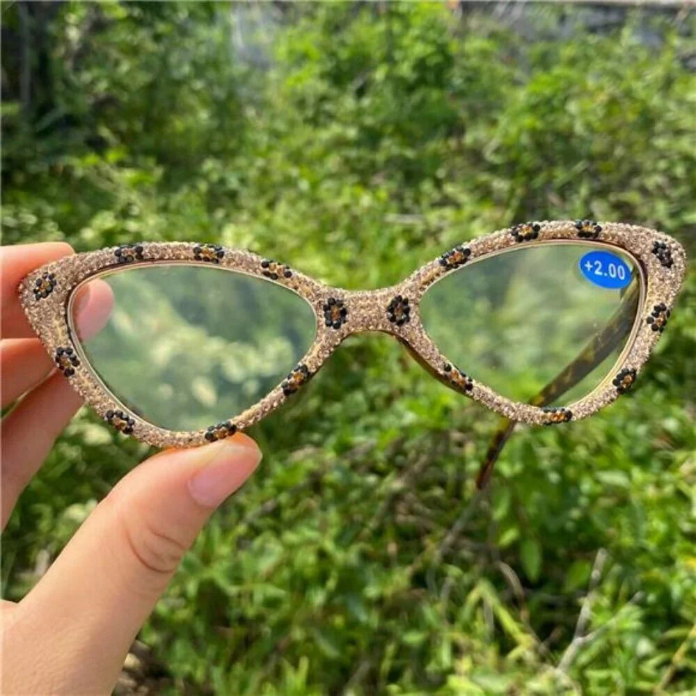Leopard Rhinestone Cat-Eye Glasses – Retro  Frames with Leopard Accents X1.5 Mag